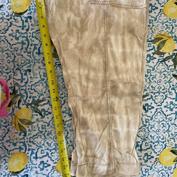🎀 NWT Anthro Pants Cropped Pockets Tie Dye Neutral Casual - Picture 4 of 7